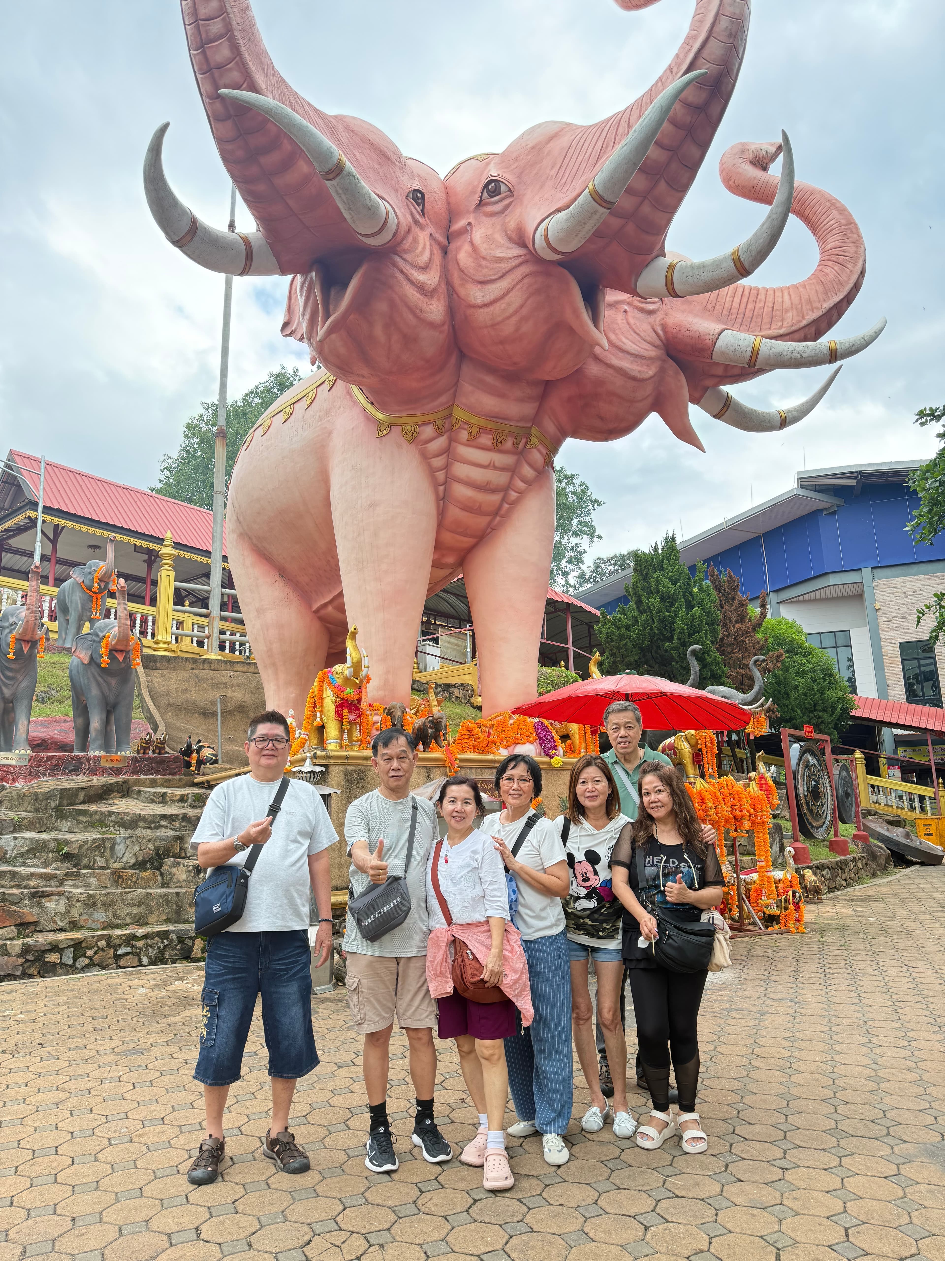 ผลงานบริการรถตู้ VIP เช่าเหมา 1