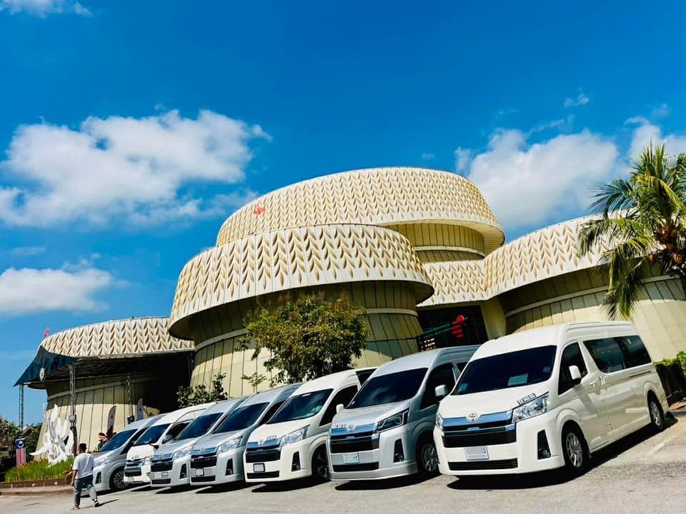 บรรยากาศรถตู้ VIP